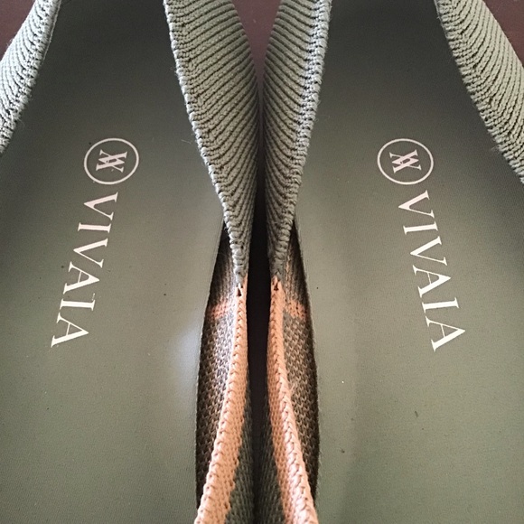 VIVALA Green Women's Flats - Picture 5 of 8